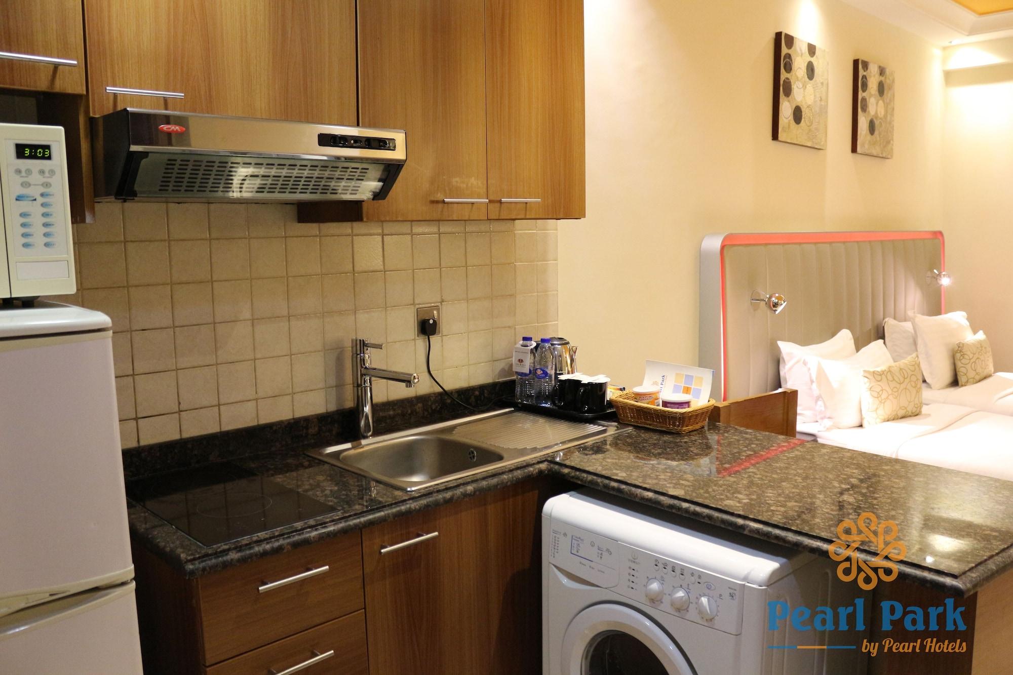 Pearl Executive Hotel Apartments ドバイ エクステリア 写真