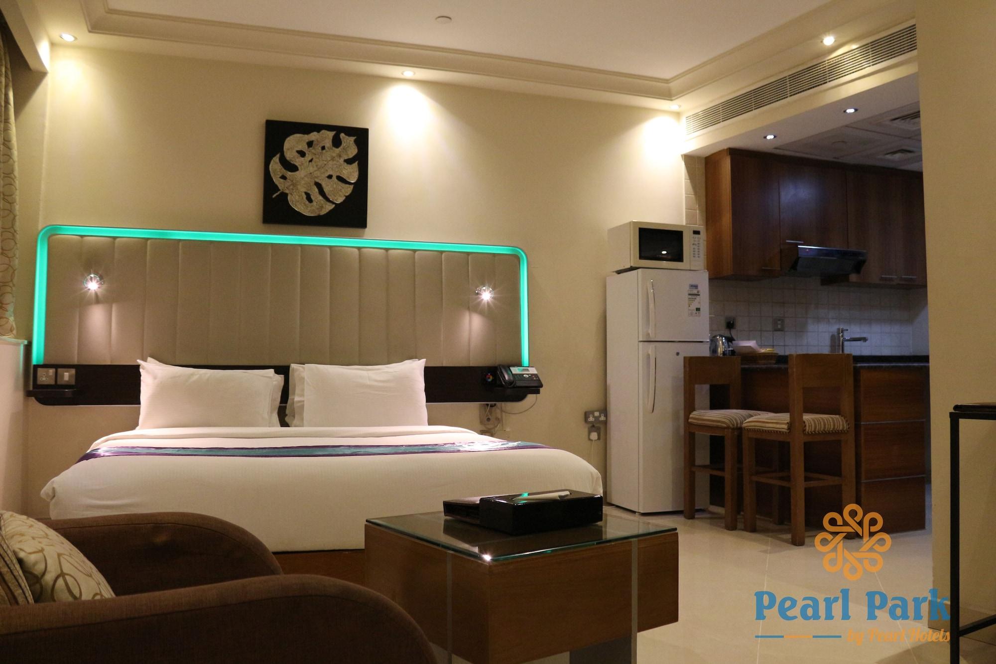 Pearl Executive Hotel Apartments ドバイ エクステリア 写真