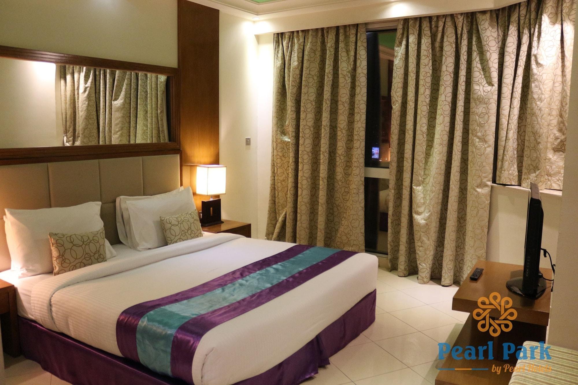 Pearl Executive Hotel Apartments ドバイ エクステリア 写真